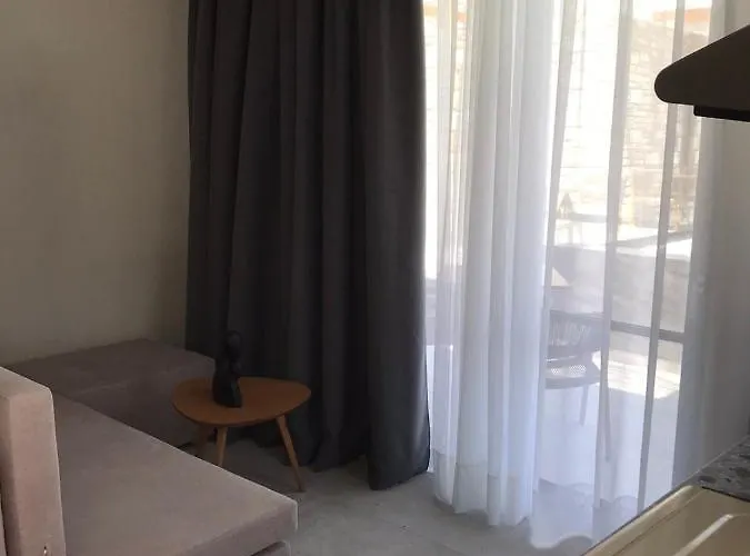 Azzure Luxury Hotel Potos