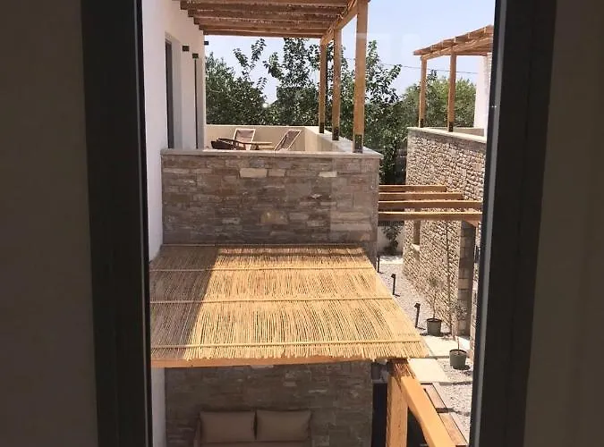 Azzure Luxury Hotel *