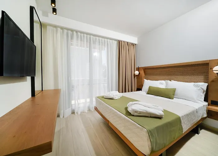 Hotel Azzure Luxury *