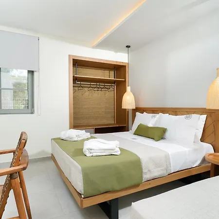 Azzure Luxury Hotel