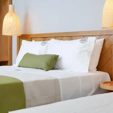 Azzure Luxury Hotel Potos