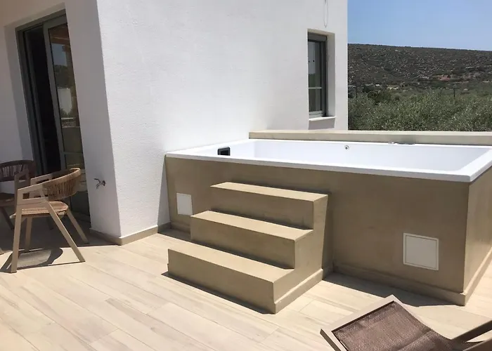 Azzure Luxury Otel Potos